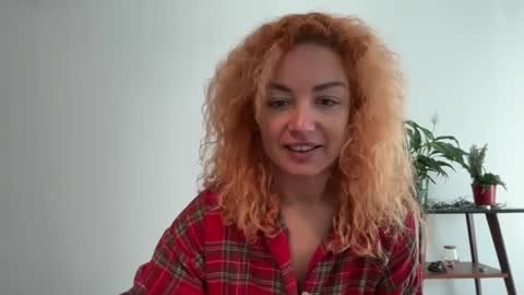 Snapshot of reddgirll chatting on 02.22.25 reddgirll online show from 02.22.25