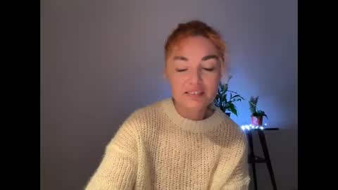 Snapshot of reddgirll chatting on 02.24.25 reddgirll online show from 02.24.25
