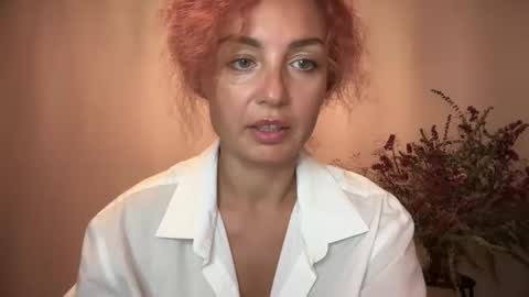 reddgirll online show from 10.18.25