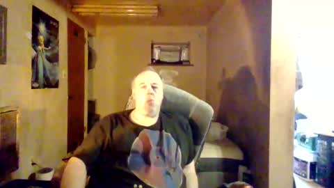 Snapshot of reddragon1195 chatting on 12.25.24 reddragon1195 online show from 12.25.24