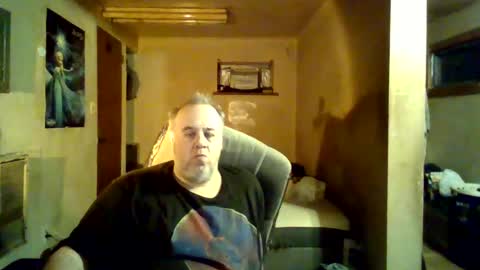 Snapshot of reddragon1195 chatting on 12.25.24 reddragon1195 online show from 12.25.24