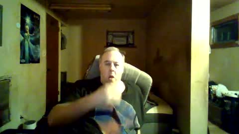 Snapshot of reddragon1195 chatting on 12.26.24 reddragon1195 online show from 12.26.24