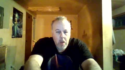 Snapshot of reddragon1195 chatting on 02.02.25 reddragon1195 online show from 02.02.25