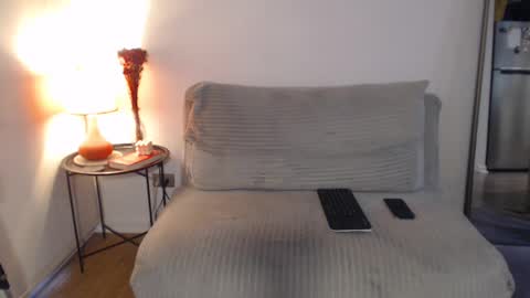 redfloweer online show from 01.12.25