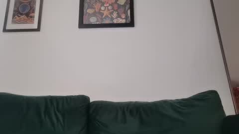 redfloweer online show from 03.05.25