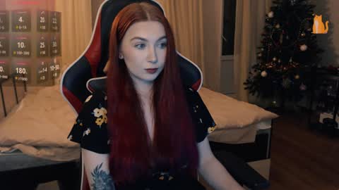 Snapshot of redhaired_kitty chatting on 01.19.25 Lina online show from 01.19.25