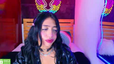 Lili Lopez online show from 04.03.26