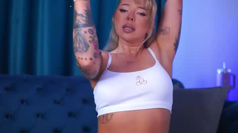 Lara online show from 05.15.26