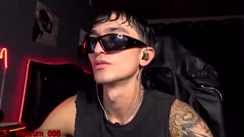 Red online show from 09.25.25