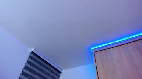 redski77 online show from 01.02.25