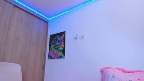 redski77 online show from 02.26.25