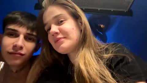 Snapshot of redvelveten chatting on 02.22.25 Ronnie online show from 02.22.25