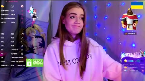 Snapshot of redvelveten chatting on 02.24.25 Ronnie online show from 02.24.25