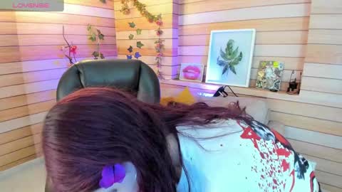 Regina online show from 01.05.25