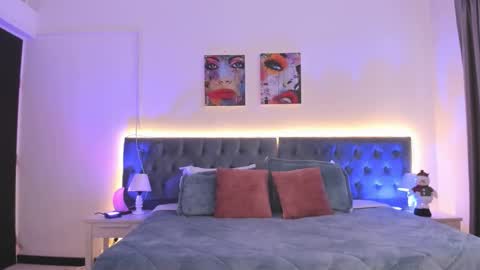 Regina online show from 12.14.25