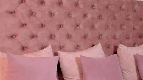 Regina  online show from 11.02.25