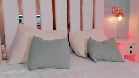 Regina  online show from 04.03.26