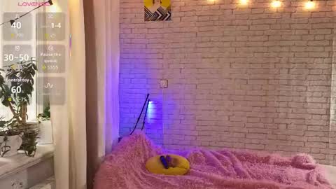 Snapshot of reginahawkinss chatting on 02.10.26 ReginaHawkinss online show from 02.10.26