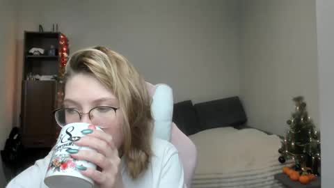 Regina online show from 01.06.25