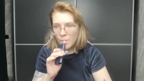 Regina online show from 02.02.25