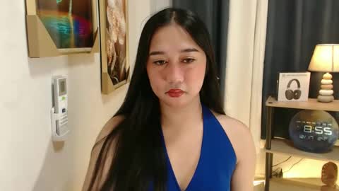 regine online show from 12.17.25