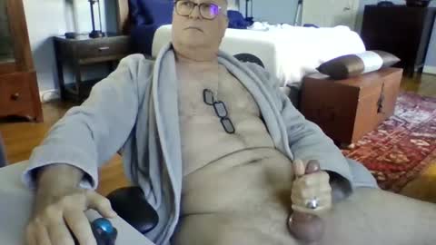 RegularGuyNOLA online show from 12.21.24