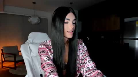  REICHEL  online show from 02.14.26