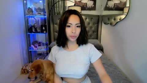 Snapshot of reighnempress chatting on 10.06.25 reighnempress online show from 10.06.25