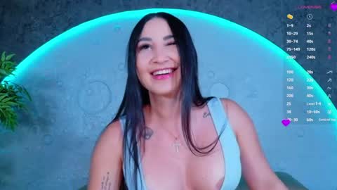 Snapshot of reiinachloe chatting on 06.20.26 reiinachloe online show from 06.20.26