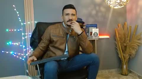 Snapshot of reiko_85_ chatting on 02.21.26 REIKO online show from 02.21.26