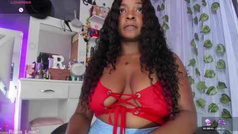 Reina online show from 01.13.25