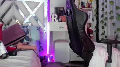 Reina online show from 01.15.25