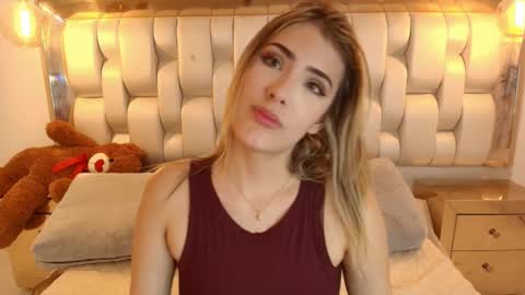 S T A C Y online show from 09.18.25