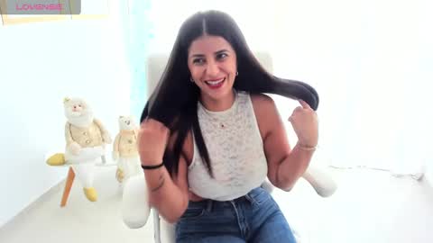 RENATA online show from 12.28.24