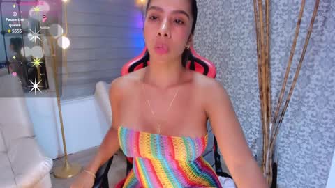 Snapshot of renatareyes chatting on 12.02.24 Renata Reyes online show from 12.02.24