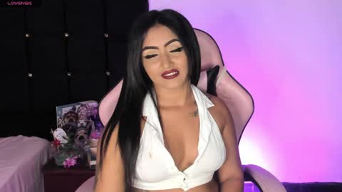 renatawilsom online show from 05.20.26
