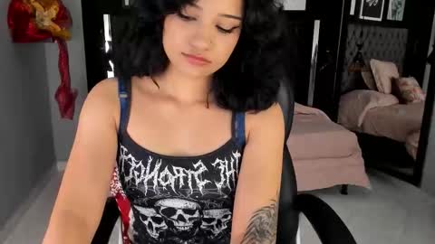 Renee Shelby online show from 12.22.25