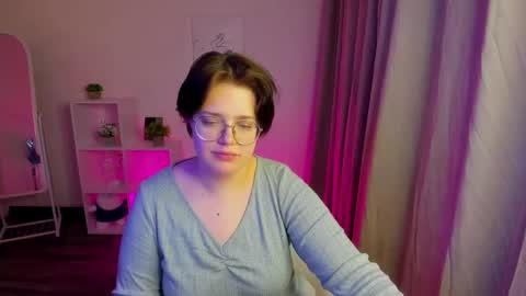 renee_turner online show from 12.08.24