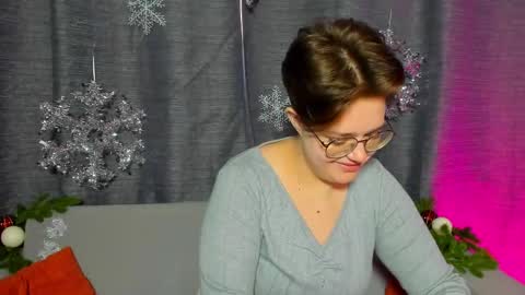 renee_turner online show from 12.15.24