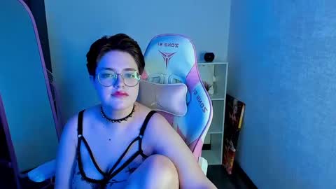 renee_turner online show from 01.10.25