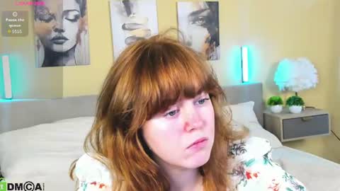 Snapshot of reneefoxy_ chatting on 07.14.26 reneefoxy_ online show from 07.14.26
