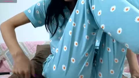 Rena online show from 05.22.26