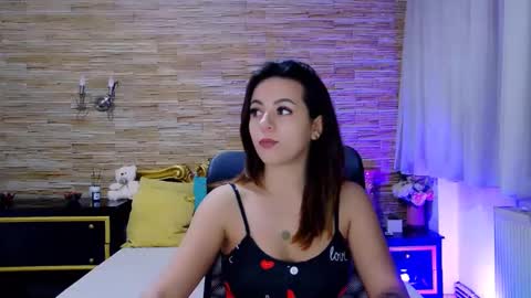 renesmesweet online show from 02.04.25