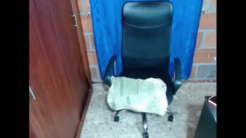 Rennata online show from 02.16.25