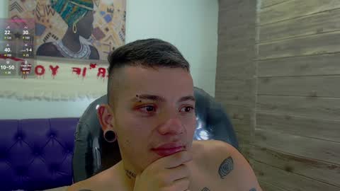 R E N E  online show from 12.12.24