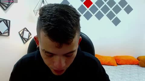 R E N E  online show from 12.30.24