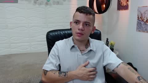 R E N E  online show from 01.05.25