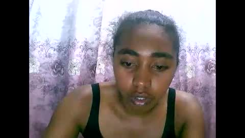 Snapshot of rephaleta chatting on 02.04.25 Rephaleta online show from 02.04.25