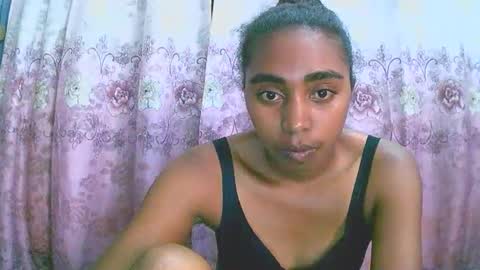 Snapshot of rephaleta chatting on 02.06.25 Rephaleta online show from 02.06.25