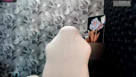 Snapshot of resoluti1on chatting on 01.08.25 Resol online show from 01.08.25